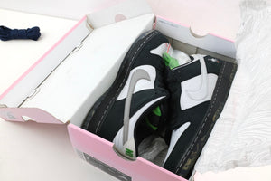 Nike SB Dunk Low Staple Panda Pigeon