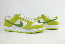 Load image into Gallery viewer, Nike SB Dunk Low Green Apple