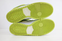 Load image into Gallery viewer, Nike SB Dunk Low Green Apple