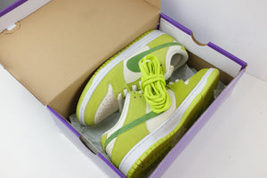 Nike SB Dunk Low Green Apple