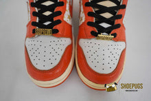 Load image into Gallery viewer, Nike SB Dunk High Supreme Orange
