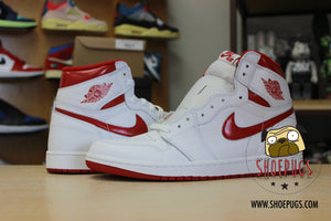 Air Jordan 1 Retro High Metallic Red